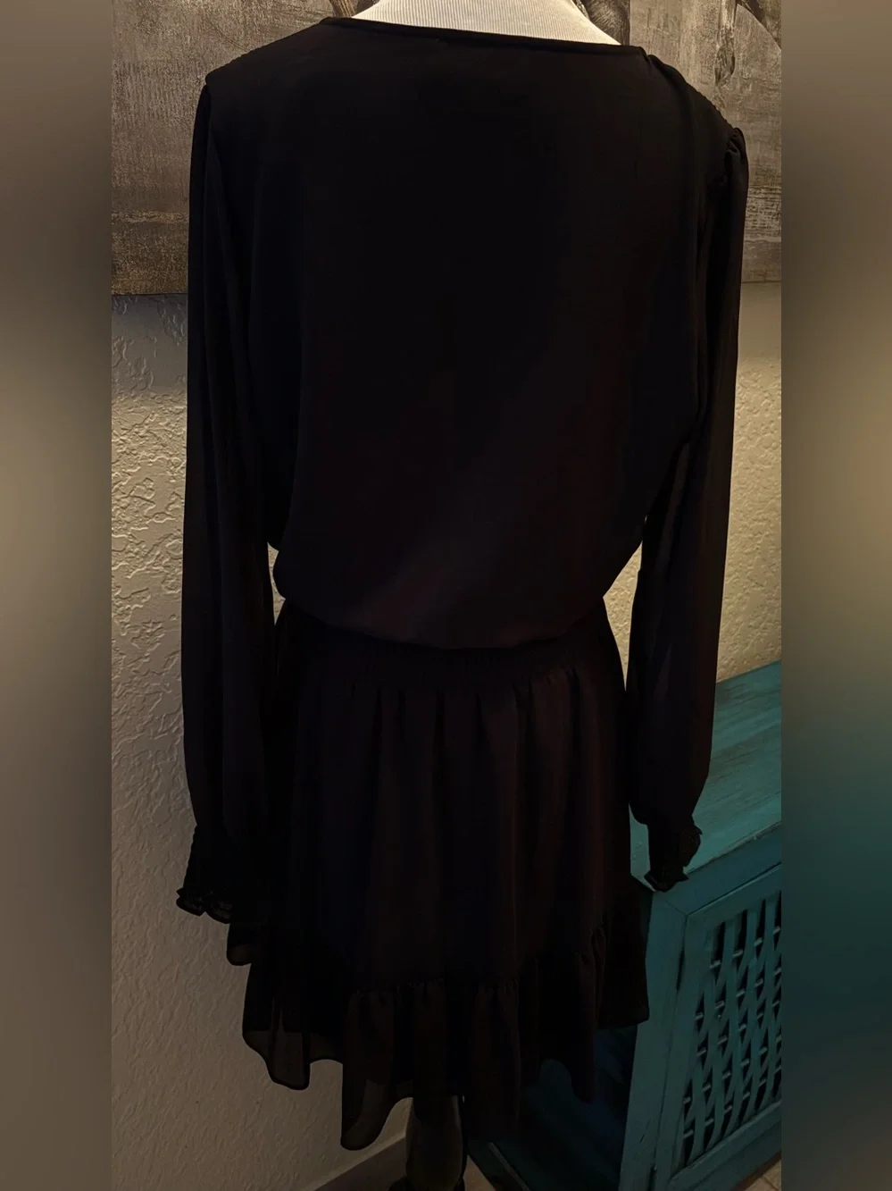 Michael Kors Black Long-Sleeve V-Neck Tiered Dress